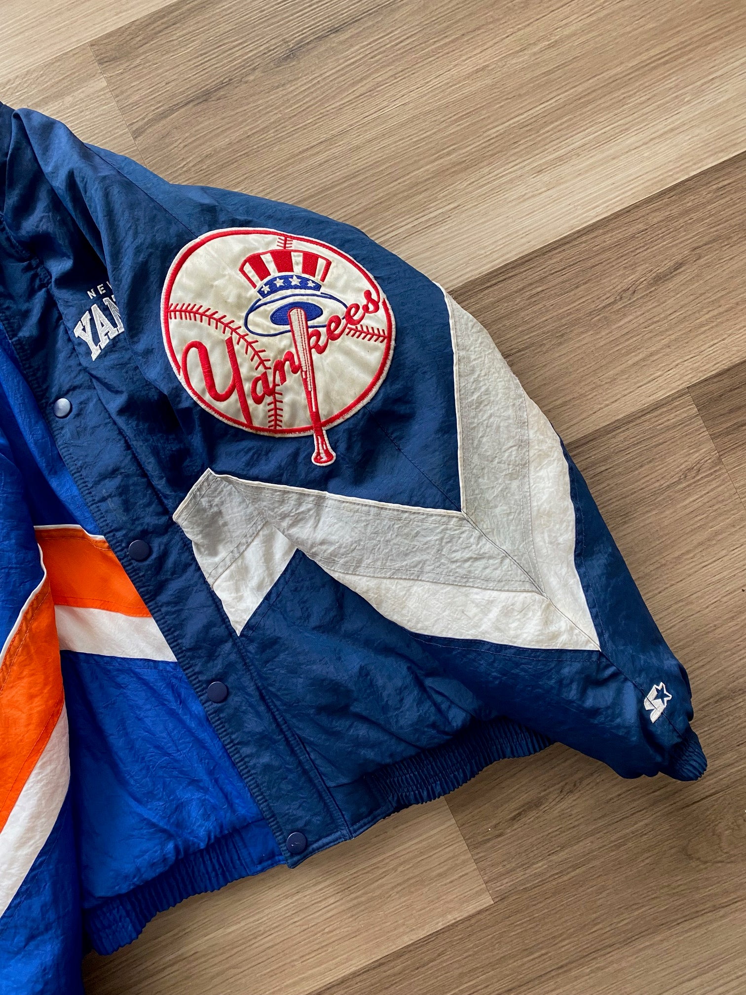 New York Knicks/New York Yankees Hometown Hero Jacket v1